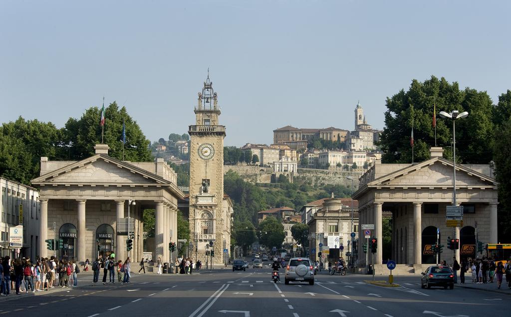 Apartment Bergamo Centro Storico Стая снимка